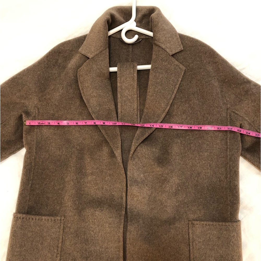 Elegant Brown Women's Coat - Picture 6 of 8